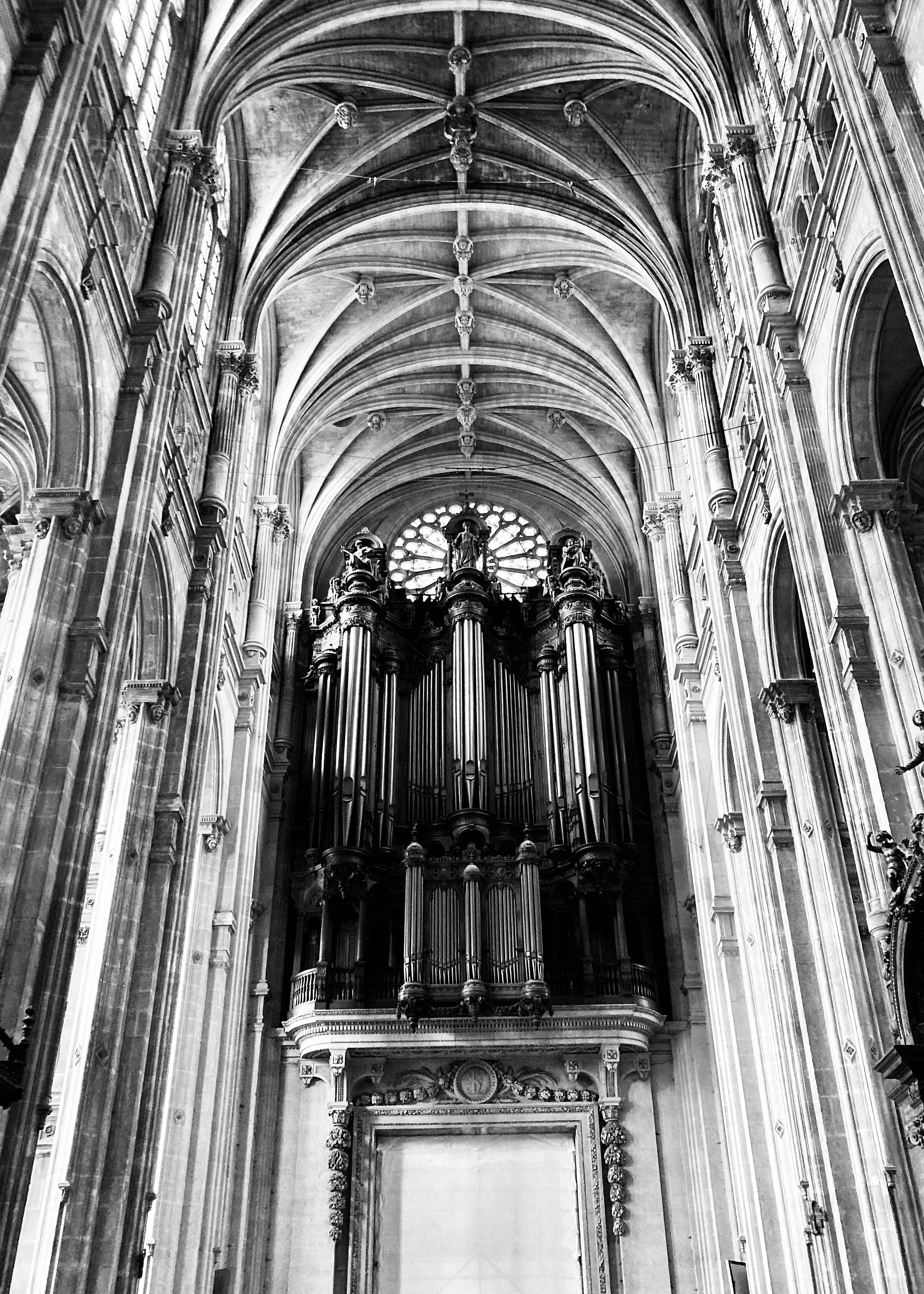 Vaults and Pipes